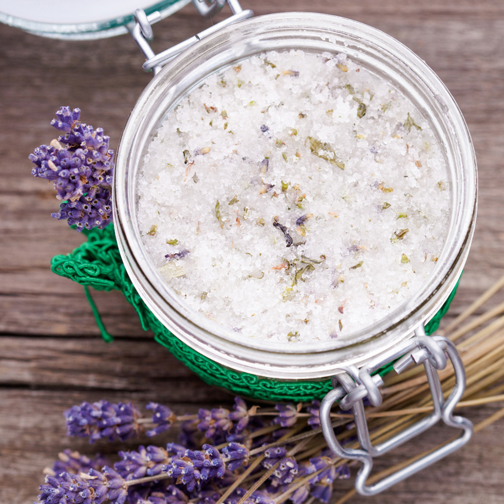 Lavendelsaltskrub
